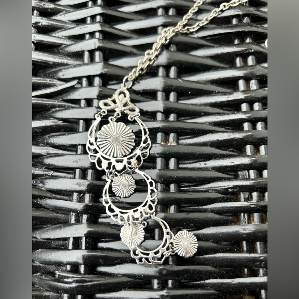Women’s silver chain necklace - Picture 7 of 10